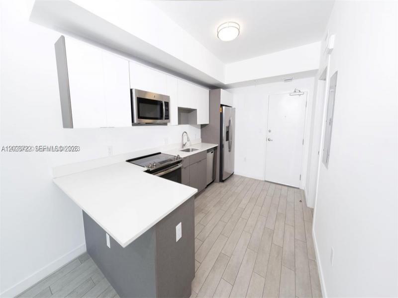 Property photo # 6
