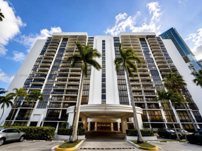 Costa Bella Brickell Apt #810