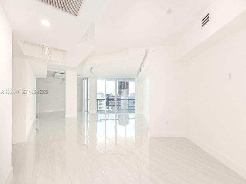 Alquiler de apartamento en Las Olas River House 1204