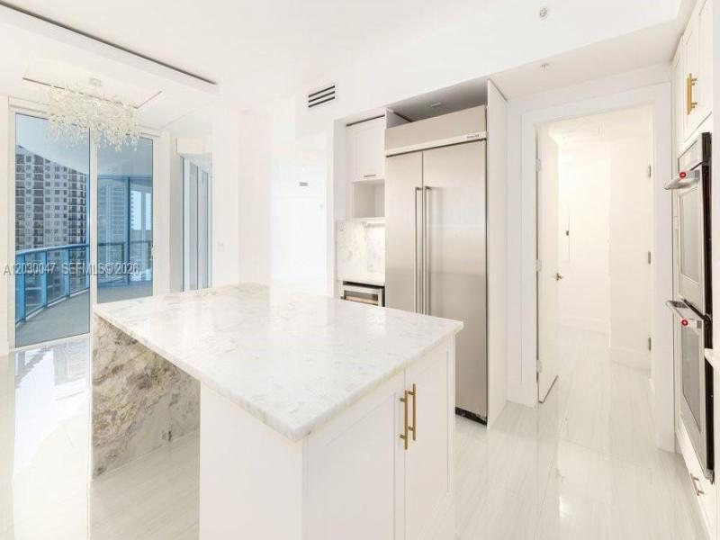 Alquiler de apartamento en Las Olas River House 1204