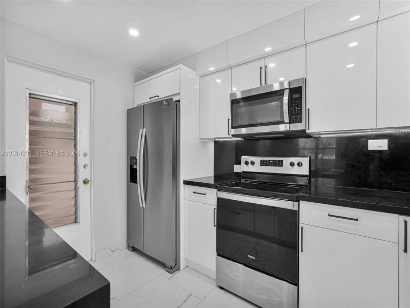 Property photo # 8