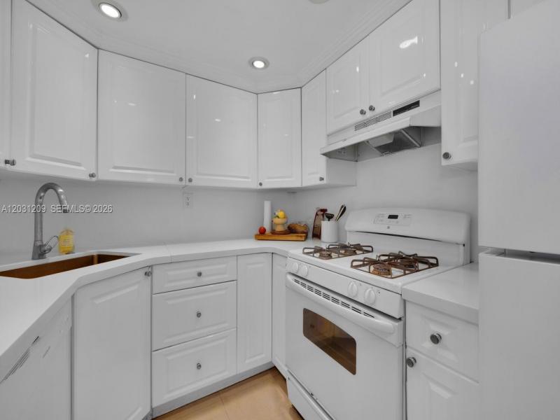 Property photo # 5