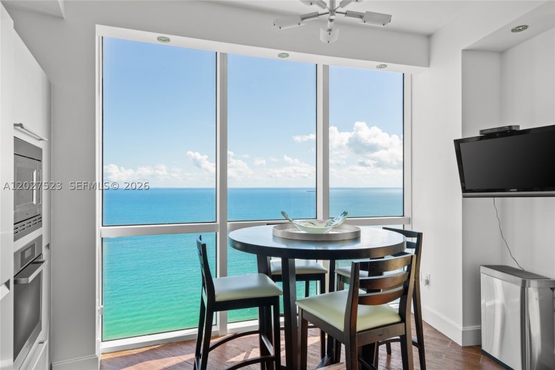 Alquiler de apartamento en Trump Royale 4209