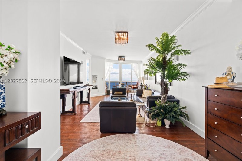 Alquiler de apartamento en Trump Royale 4209
