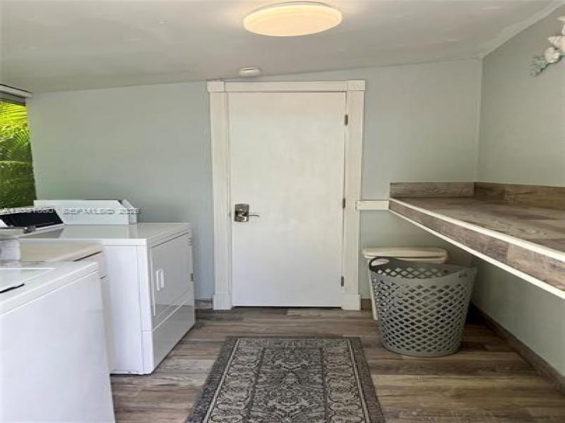 Property photo # 9
