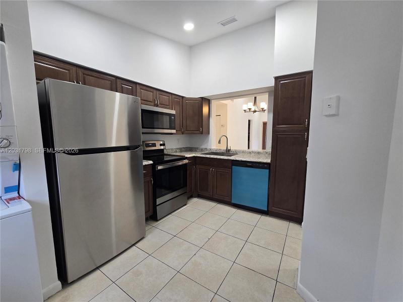 Property photo # 7