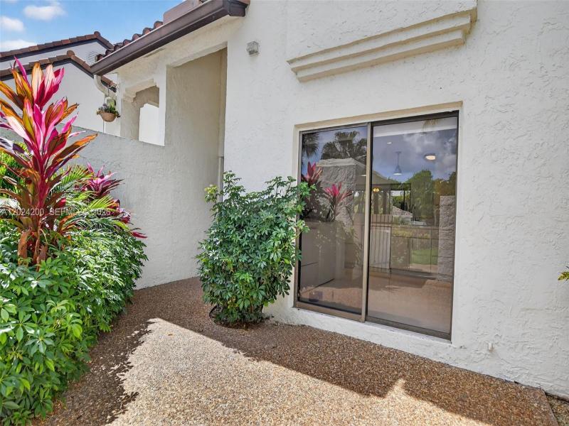 Property photo # 6