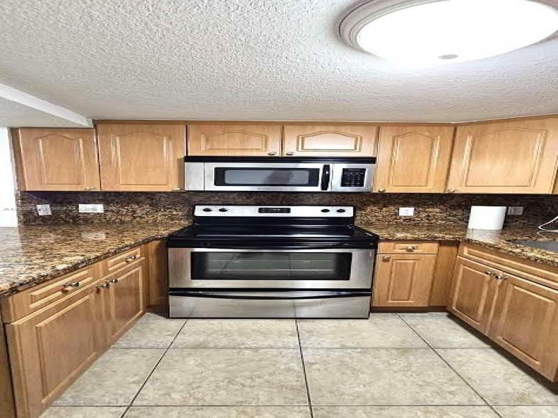 Property photo # 9