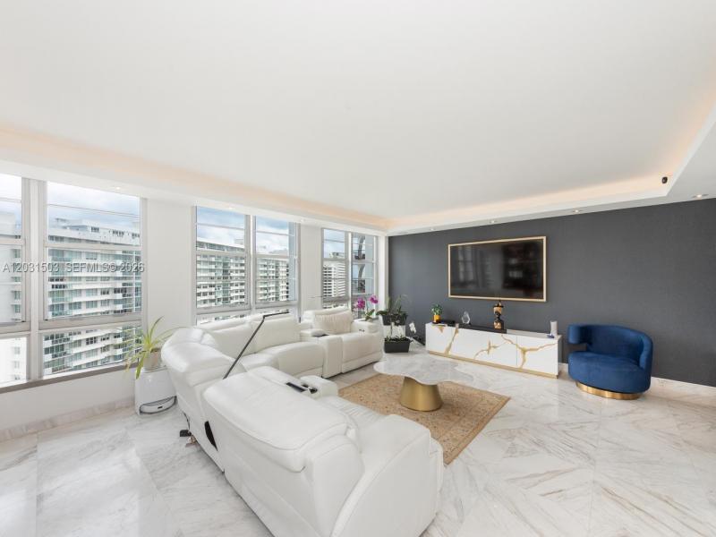 Comprar apartamento en Fifty Six Sixty 14C