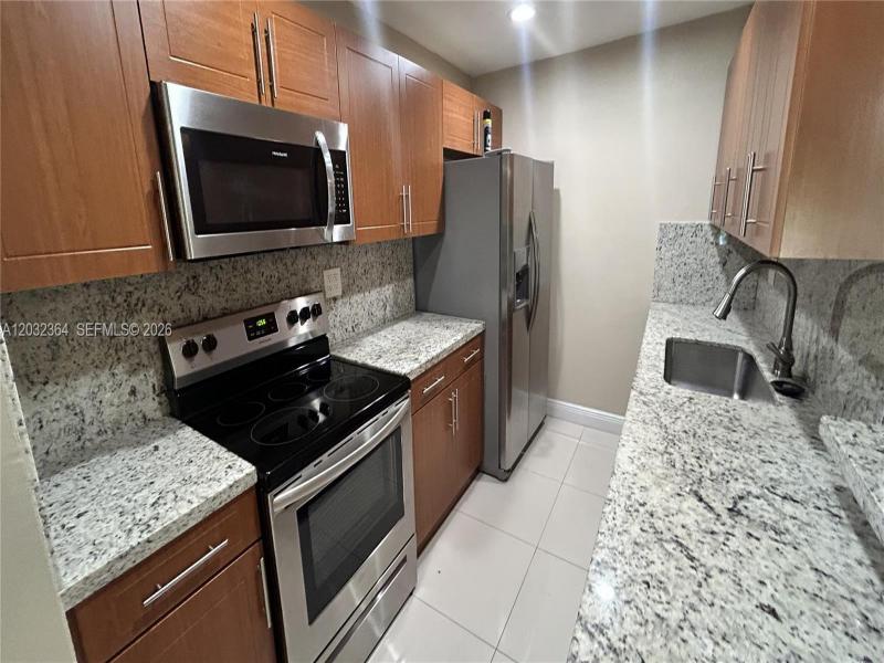 Property photo # 0