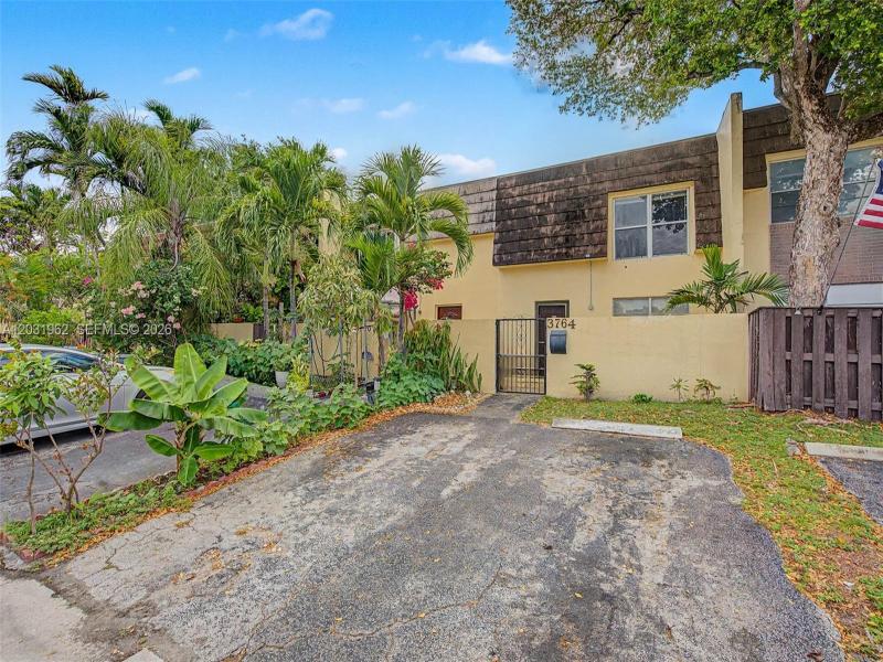 Property photo # 8
