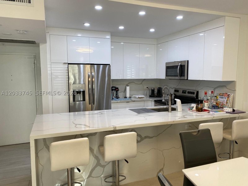 Condo for sale at Pavilion 622