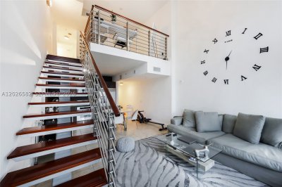 Brickell on the River South Apt #1303