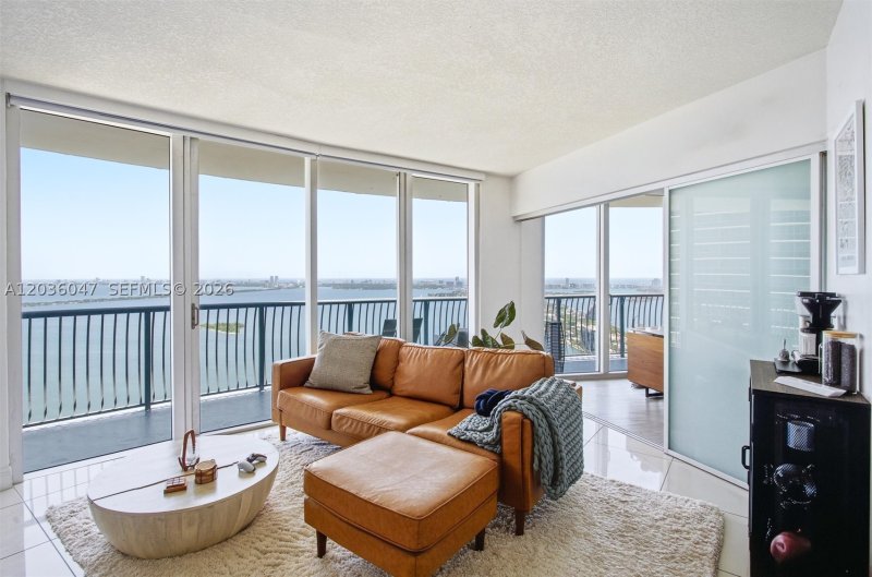 Alquiler de apartamento en Opera Tower 4801