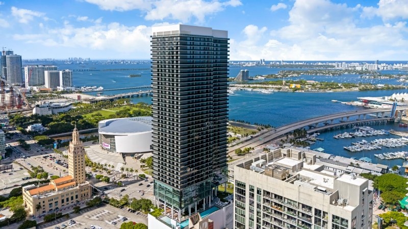 The Elser Hotel and Residences Apt #2118
