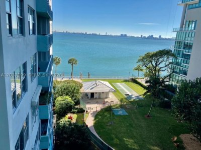 Bay Park Towers Apt #706