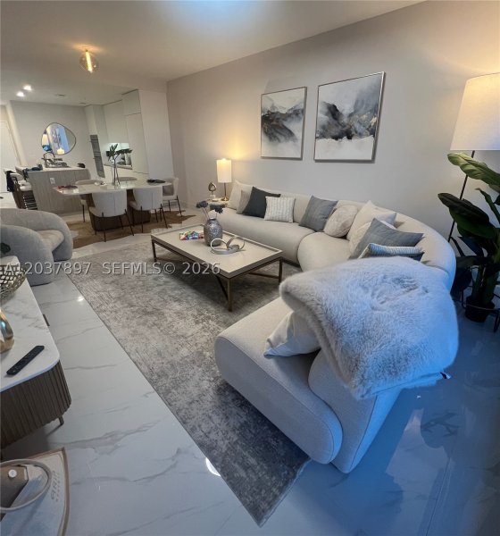 Apartment for rent at Aria Reserve Miami 1002