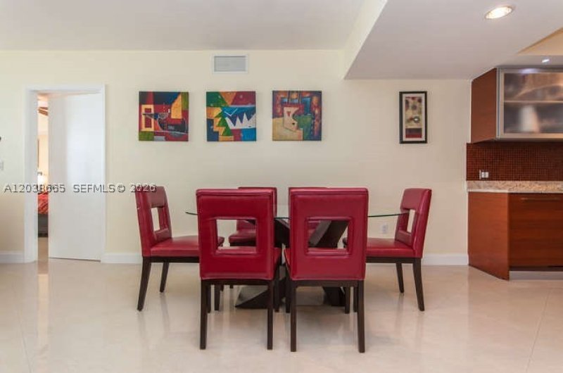 Aluguel de apartamento no Beach Club Three 3103