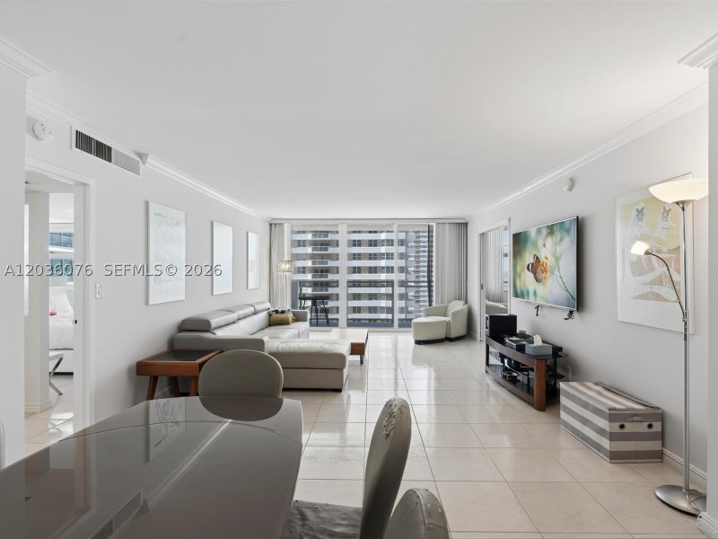 Condo for sale at Parker Plaza Estates 1123
