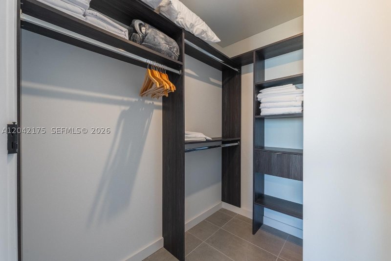 Comprar apartamento en YotelPad Miami 3104