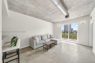 Baylofts Apt #602