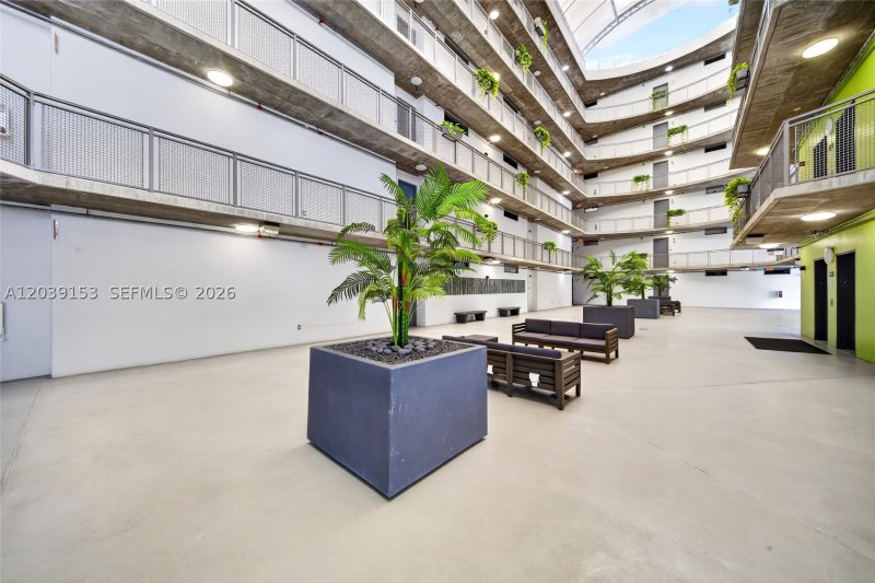 Condo for sale at Baylofts 602