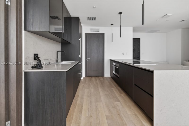 Condo for sale at E11EVEN Hotel & Residences 4701