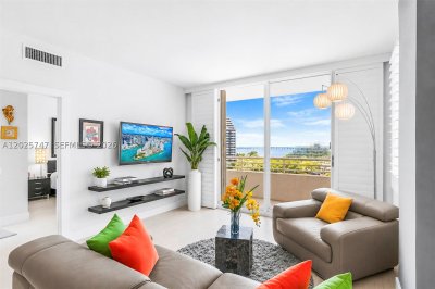 One Tequesta Point Apt #1002