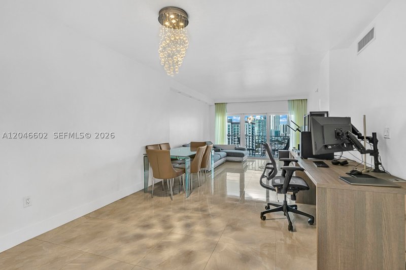 Condo for sale at Arlen House 1709