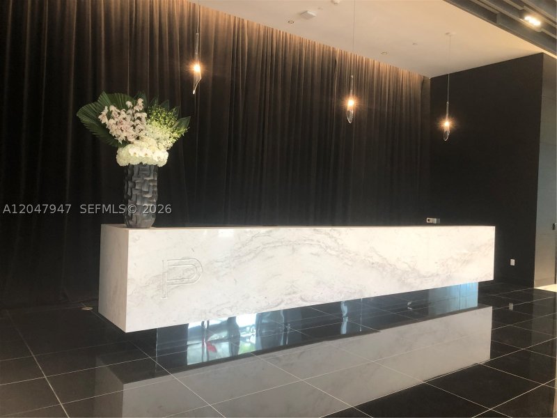 Apartment for rent at Paramount Miami WorldCenter 3705