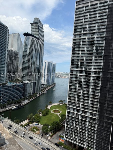 Alquiler de apartamento en 500 Brickell East Tower 2907
