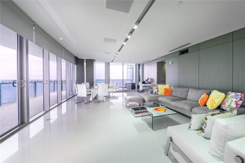 Condo for sale at Jade Ocean 4208