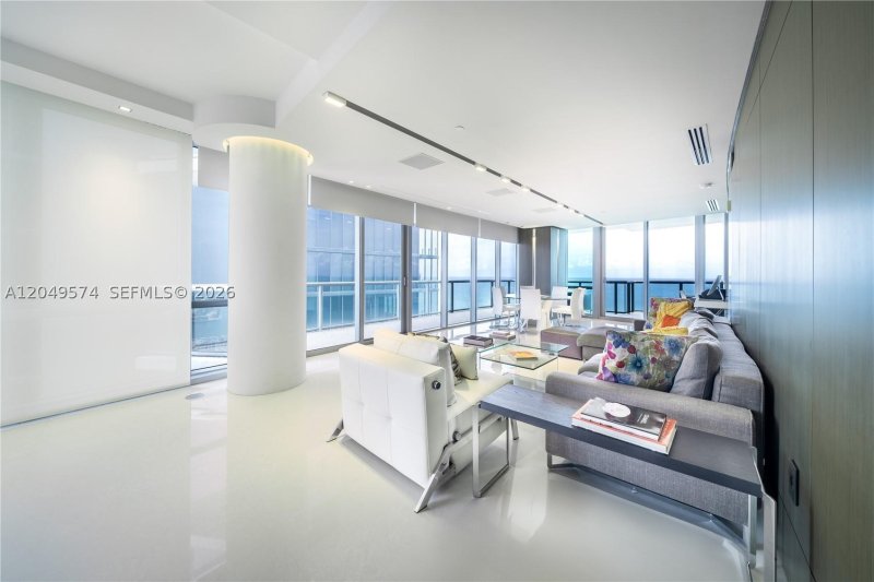 Condo for sale at Jade Ocean 4208