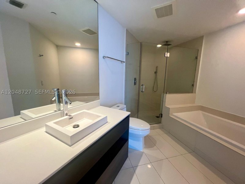 Alquiler de apartamento en 1100 Millecento 601