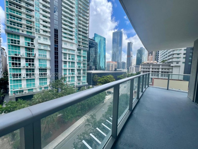 Alquiler de apartamento en 1100 Millecento 601