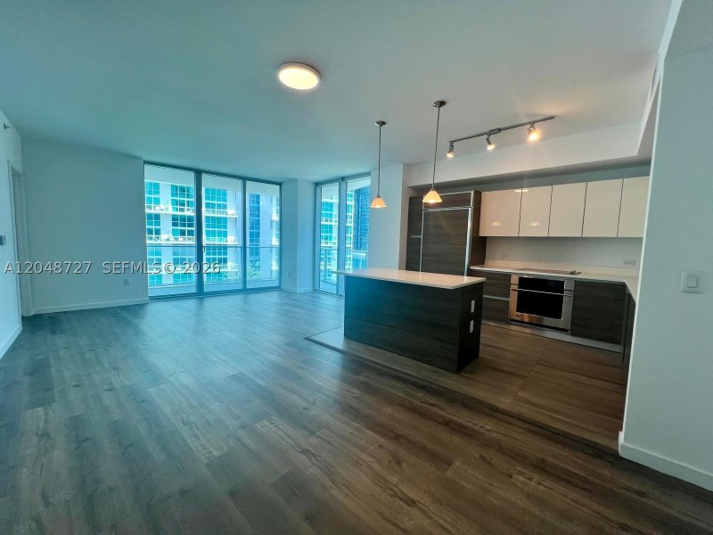 Alquiler de apartamento en 1100 Millecento 601