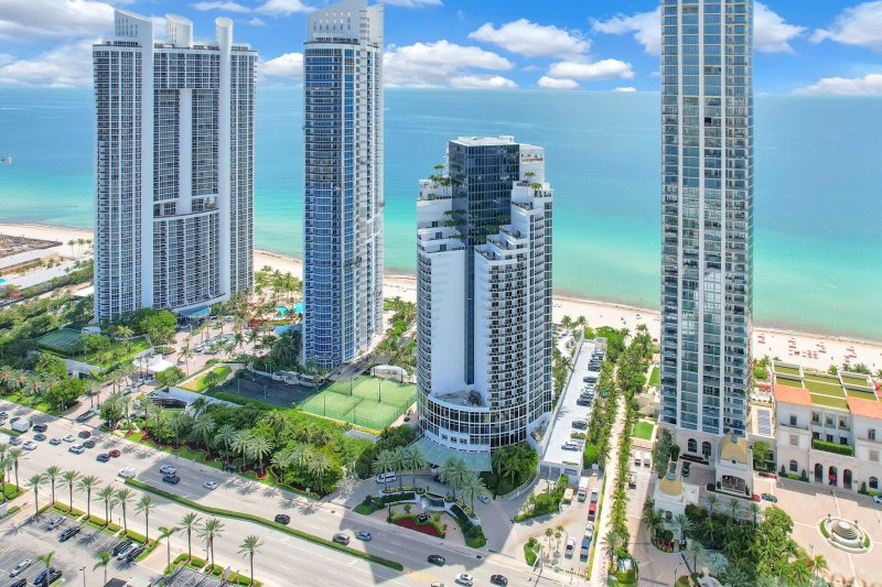 Comprar apartamento no Trump International Sonesta Beach Resort 2609
