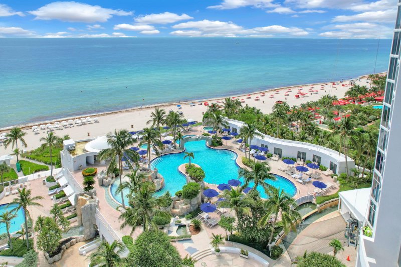 Trump International Sonesta Beach Resort Apt #2609