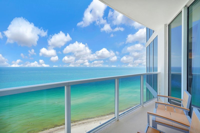 Comprar apartamento no Trump International Sonesta Beach Resort 2609