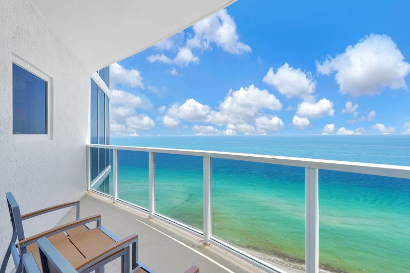 Comprar apartamento no Trump International Sonesta Beach Resort 2609