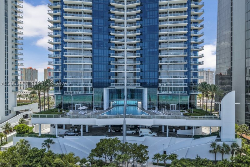 Condo for sale at Jade Ocean 4205