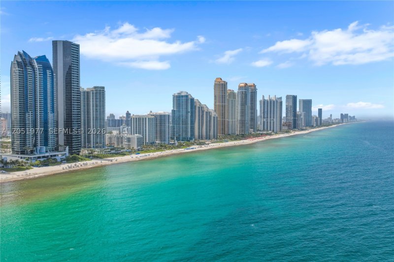 Condo for sale at Jade Ocean 4205