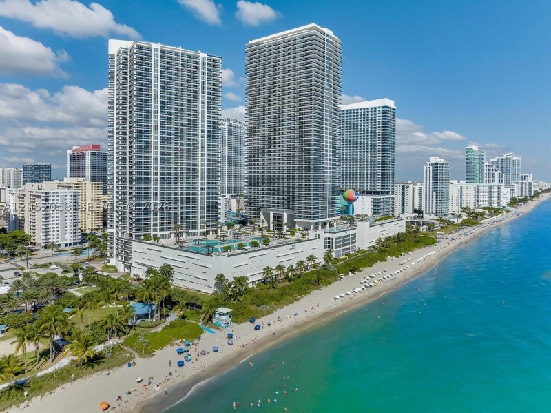 Apartment for rent at Beach Club Three 3109