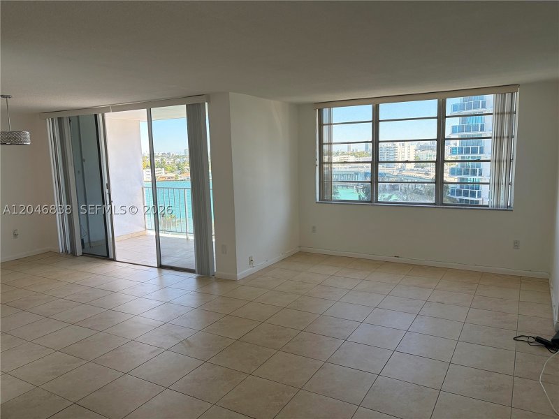 Condo for sale at Kennedy House 8K