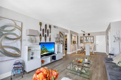 Property photo # 4