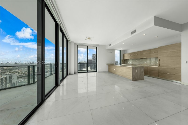 Apartment for rent at Dua Miami - SLS Brickell Condo PH5210