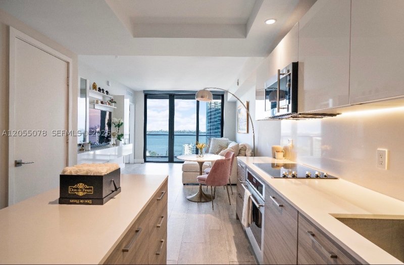Comprar apartamento en Hyde Midtown 2506A