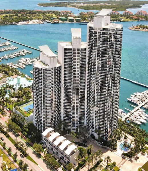 Apartment for rent at Murano Grande 1011