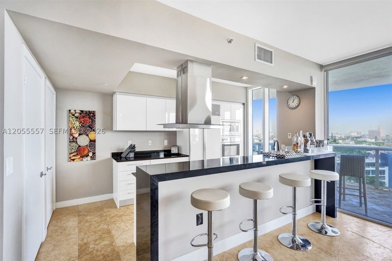 Apartment for rent at Murano Grande 1011
