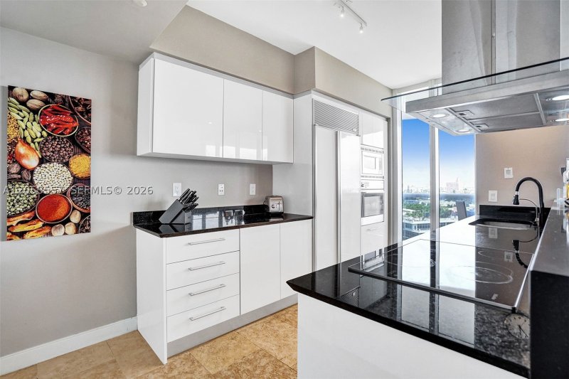 Apartment for rent at Murano Grande 1011